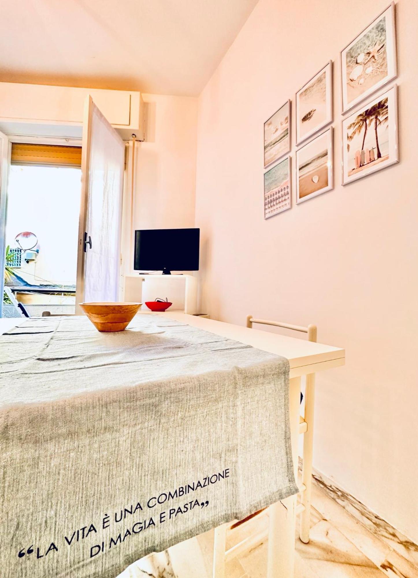 Hostdomus - Cozy Corner Near The Sea Apartment ฟีนาเลลีกูเร ภายนอก รูปภาพ